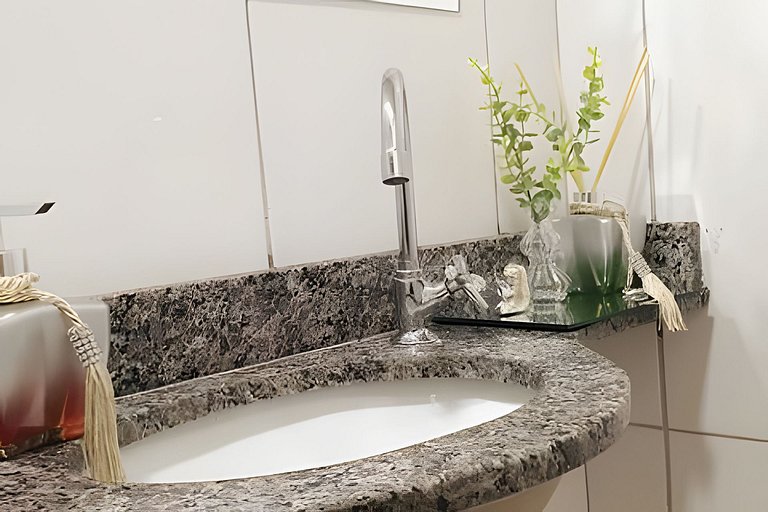 Apartamento Novo próx. a Uningá