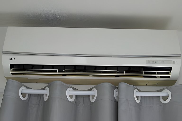Excelente Apartamento com Ar Condicionado- Zona 07