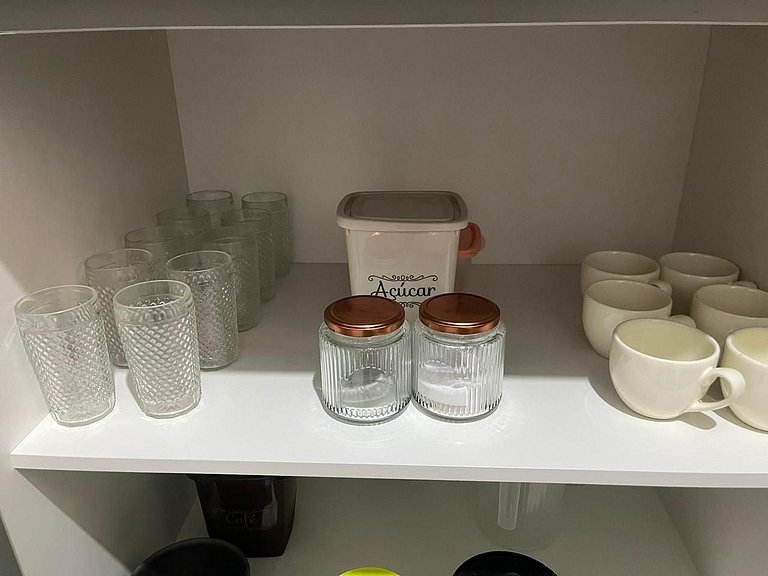 Apto 3 Quartos ao Lado da UEM - JD Universitário