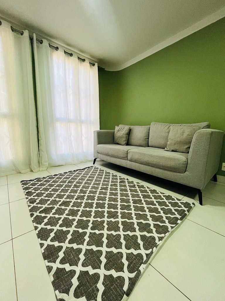 Apto 3 Quartos ao Lado da UEM - JD Universitário