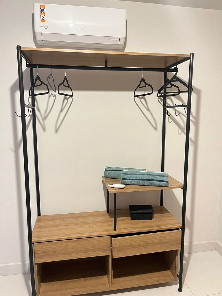 Apto 3 Quartos ao Lado da UEM - JD Universitário